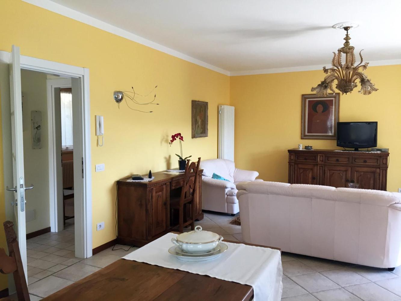 Casa Erica Apartment กันโนบีโอ ภายนอก รูปภาพ