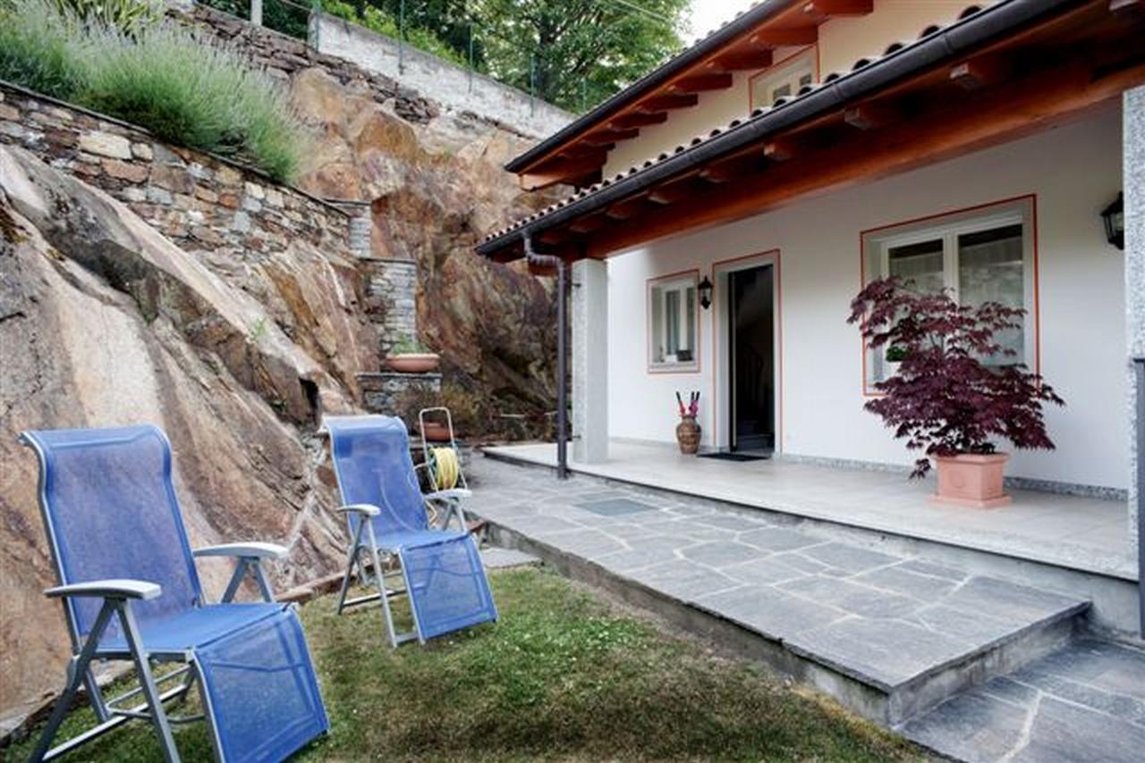 Casa Erica Apartment กันโนบีโอ ภายนอก รูปภาพ